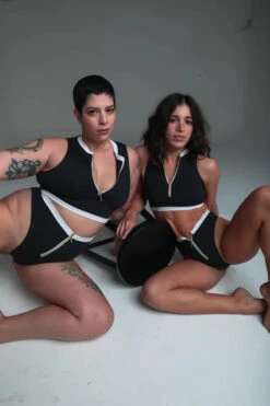 Rolling Bonde Cambon Top - Black -Rad Store 16 6 5 583 2FC60118F6D346E69D13B007016E54E2 607fdd2a 33a0 4f0b b2d3 6711938b312e