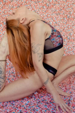 Rolling Alpha Top - Dark Petali -Rad Store 1 9 0 098 28F0E26A154D49B5A3B43B4DF632805D 256508ad 96bc 4914 a761 60907a572ea7