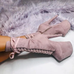 Hella Heels High BabyDoll 8inch Boots - Lilac Mink 12 Hella Heels High BabyDoll 8inch Boots - Lilac Mink -Rad Store 20 05 13HighBabydolls 147 900x f3e069a3 2096 48ec af11 536ac03c17db