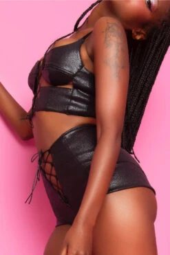 Rolling Brat Top - Faux Leather -Rad Store 23 10 2 292 conj20brat202