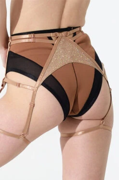 Queen Glory Shorts - Mocha 11 Queen Glory Shorts - Mocha -Rad Store 4 e778b6d6 d424 4d1f 84d4 681302a091cb