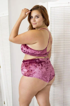 Lunalae Delphine Top - Rose Velvet -Rad Store 6R7A7721 12e732d9 ee62 42bc 8450 d63d1584facf