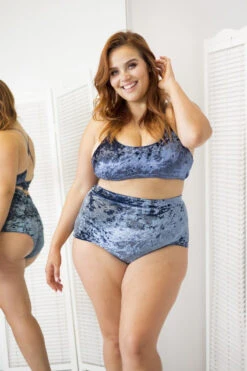 Lunalae Delphine Top - Gunmetal Velvet -Rad Store 6R7A7735 e37dbf6e ee16 4858 9744 b963113f9cb6 1