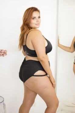 Lunalae Bella Top - Black -Rad Store 6R7A8467