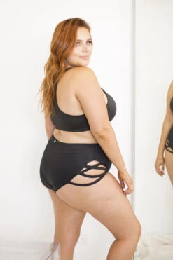 Lunalae High Waist Cross Section Shorts - Black -Rad Store 6R7A8515