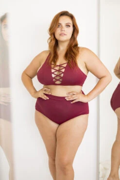 Lunalae Alexi Top - Wine -Rad Store 6R7A8576 1