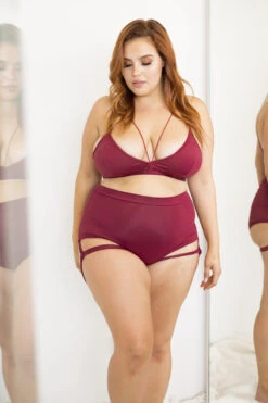 Lunalae Lure You High Waisted Garter Shorts - Wine -Rad Store 6R7A8658