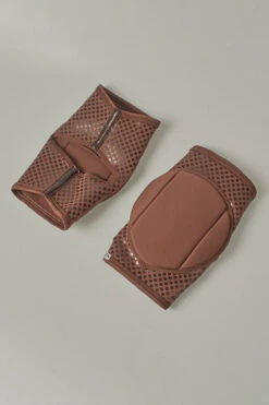 Queen Grippy Kneepads - Cacao -Rad Store Cacao