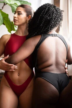 Chantay Polewear Gemini Bodysuit - Noir 11 Chantay Polewear Gemini Bodysuit - Noir -Rad Store GeminiBodysuit Bordeaux Noir 3 1201x1800 64dd48c4 c869 4adc adb9 d285c1745a5f