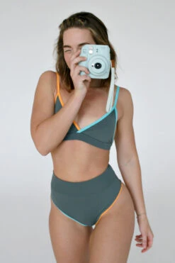 Exo Wear Triangle Top - Grey -Rad Store IMG 0013 3fd91a9b 39a4 4899 b9ae 6f31ef38c87a