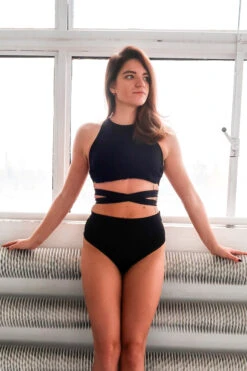 REV ACTIV Second Skin Top - Black -Rad Store IMG 7812 4 1