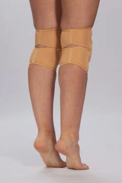 Queen Kneepads - Caramel -Rad Store NudeCaramel2 1