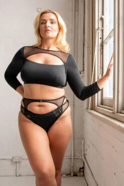 Tatiana Activewear Esme Top - Black 19 Tatiana Activewear Esme Top - Black -Rad Store TatianaActiveEsmeLongSleeveCropMeshTop 0492cropped