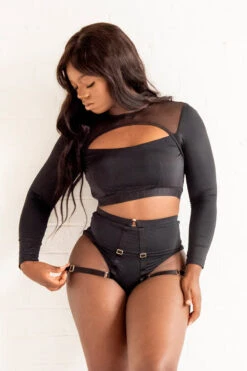 Tatiana Activewear Esme Top - Black 20 Tatiana Activewear Esme Top - Black -Rad Store TatianaActiveEsmeLongSleeveCropMeshTop 4857cropped 5a9627a4 498e 4a55 88b8 17c0c7e1c806