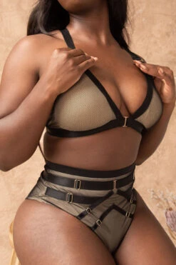 Tatiana Activewear Kaizen Top - Black Mesh -Rad Store TatianaActiveKaizenBlack 4749cropped