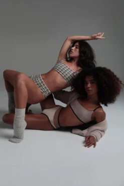 Rolling Cable Calf High Socks - Oatmeal -Rad Store day02rolling1168