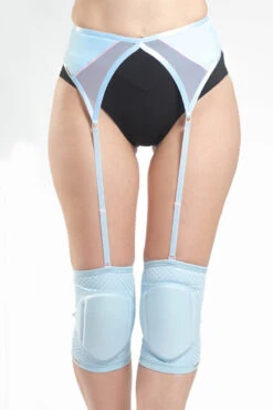 Queen Garter Belt - Sweet Blue -Rad Store queen 3e 1
