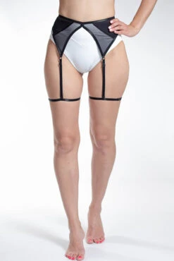 Queen Garter Belt - Sweet Black -Rad Store sweetblack5