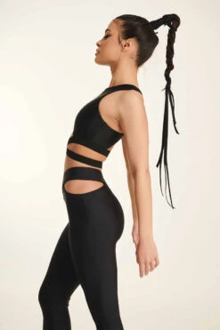 Paradise Chick Iconic Wrap Top -Rad Store v leggings3 f5e630c6 a028 4d9e b632 da0c2adfaa0e