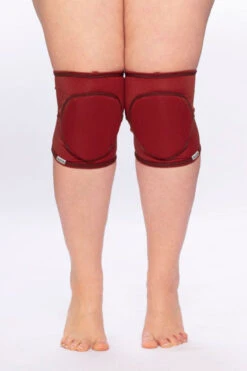 Queen Kneepads - Cherry